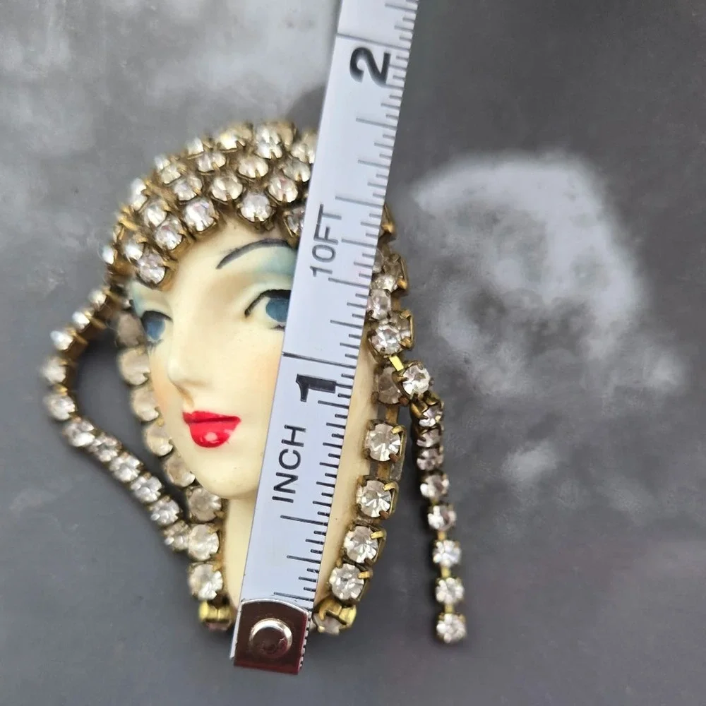 N/A enchanting vintage